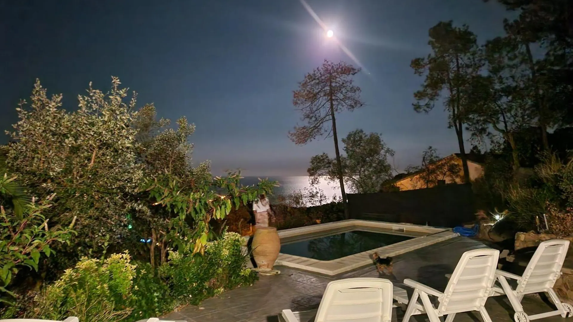 Villa 200 M2 5 Chambres, Piscine, Vue Sur Mer Lloret de Mar